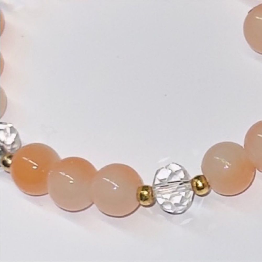 UNBRANDED STRETCH  Bracelet With Lily Of The Valley GLASS BEADS - Picture 3 of 8